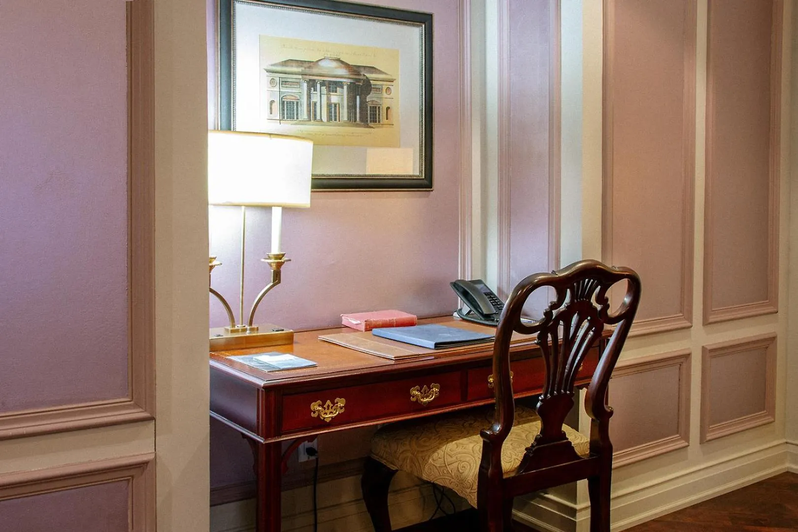 Windsor Arms Hotel Toronto