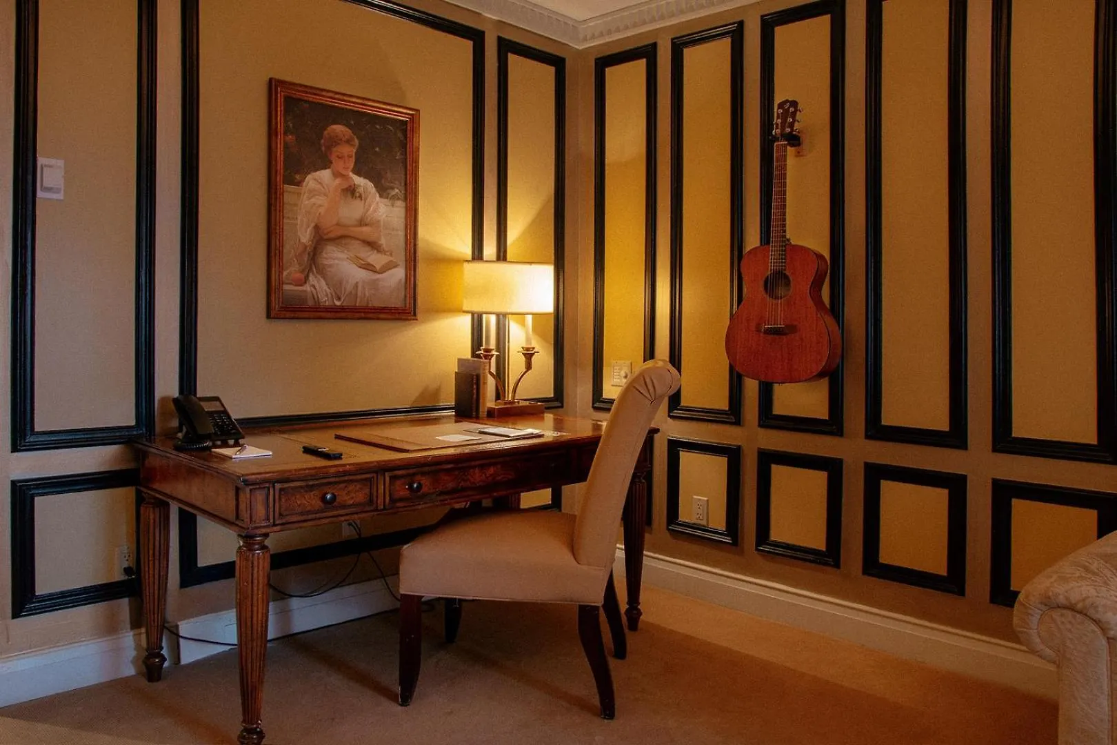 Windsor Arms Hotel Toronto