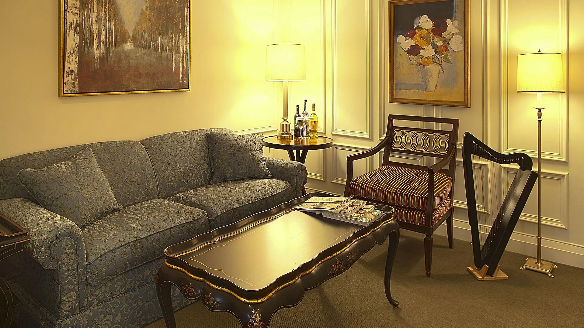 Windsor Arms Hotel Toronto