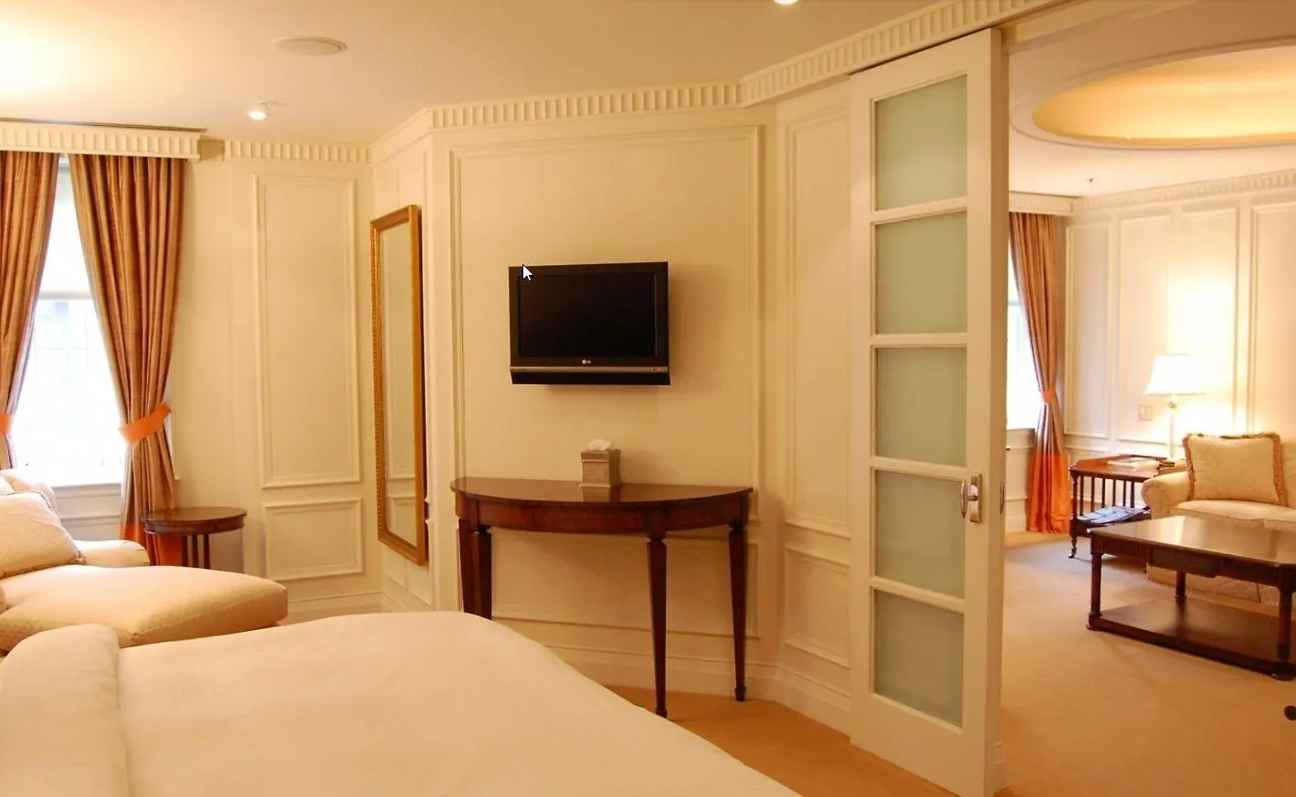 Windsor Arms Hotel Toronto 5*,