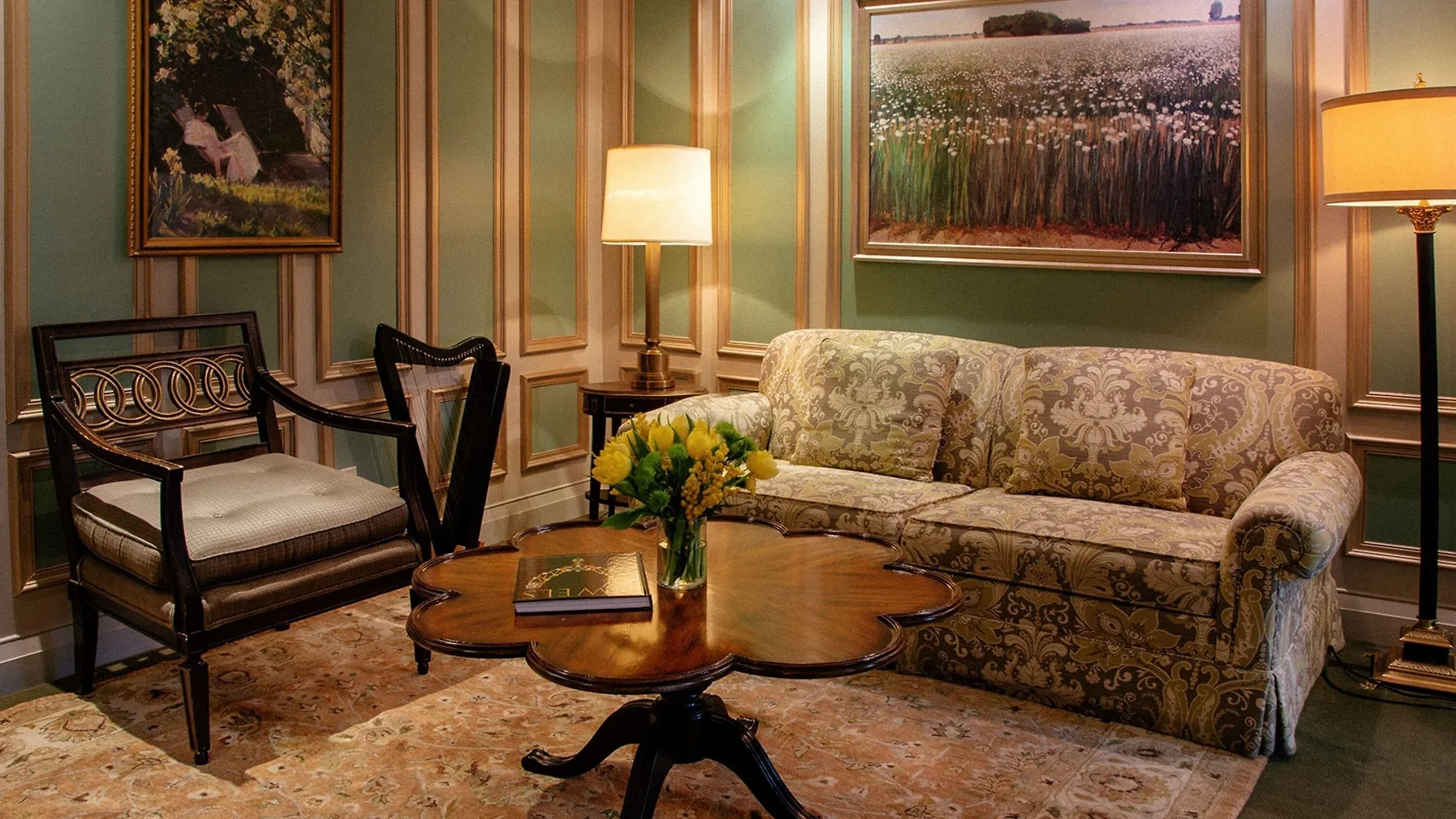 Windsor Arms Hotel Toronto